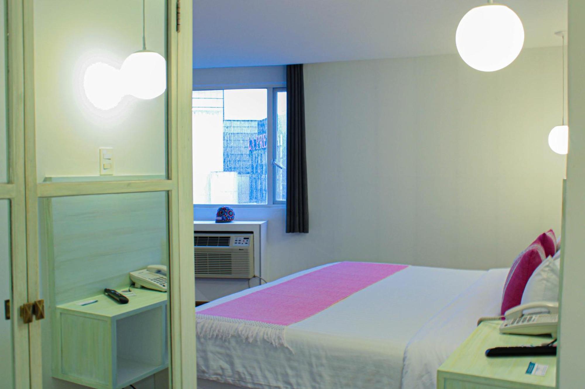 Junior Suite,1301554189:JPEG